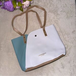 NEW Boutique White and Turquoise Shoulder Bag